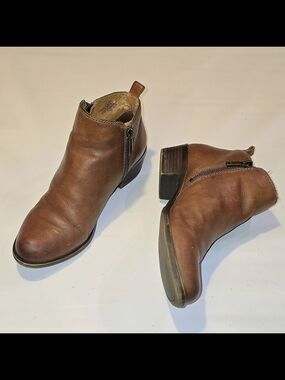 High Arch Double Zip Lucky Brand Soft Brown Leather Sz 6.5